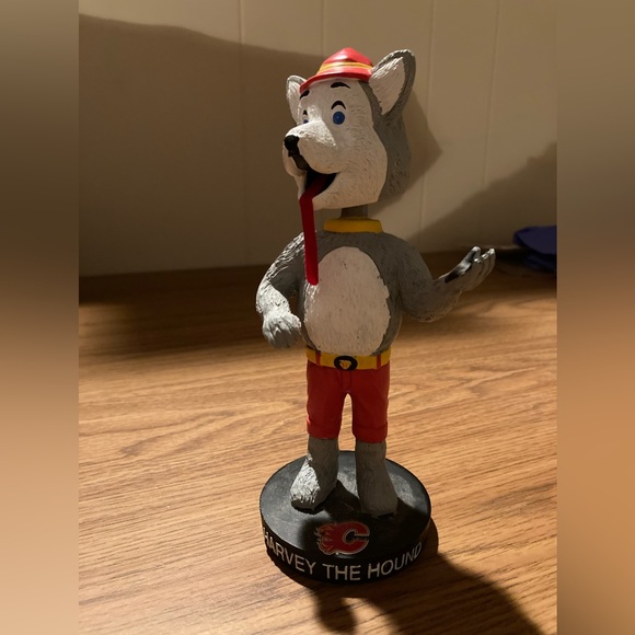 Calgary Flames Bobbleheads - Picture 1 of 3